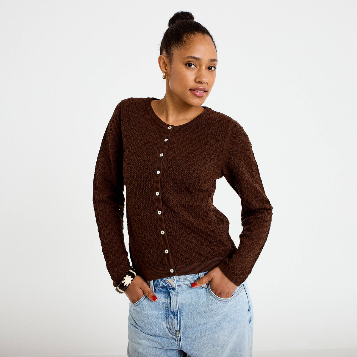 Gilet ajouré manches longues dentelle marron foncé femme
