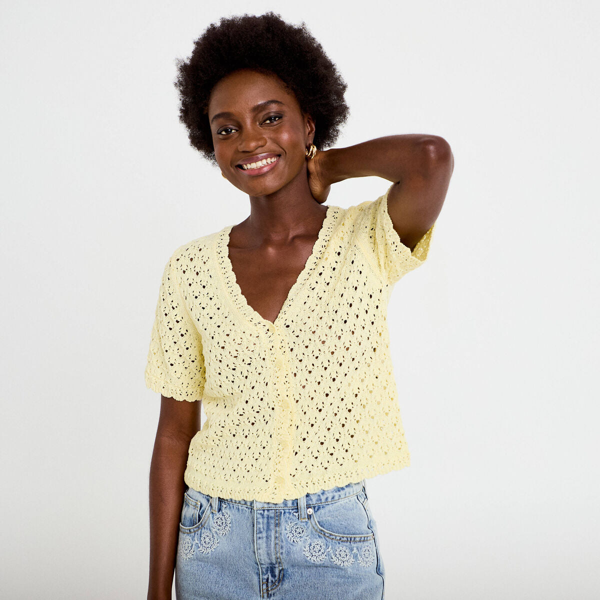 Gilet ajouré col v manches courtes jaune pastel femme