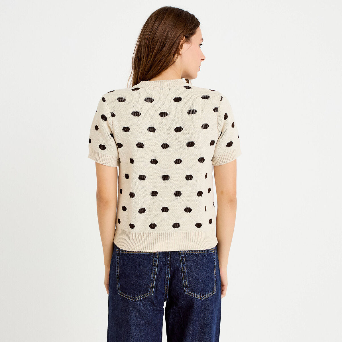 Pull cintré col rond manches courtes ecru femme