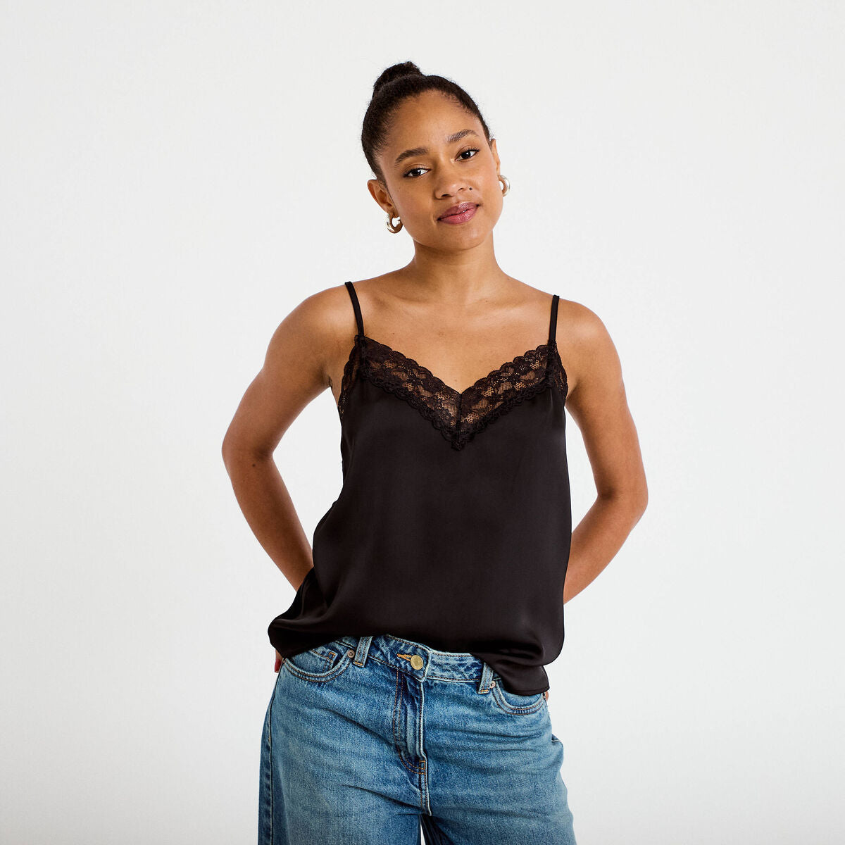 Débardeur ajusté décolleté dentelle noir femme