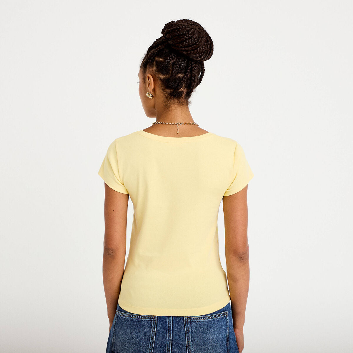 T-shirt ajusté col v manches courtes jaune clair femme