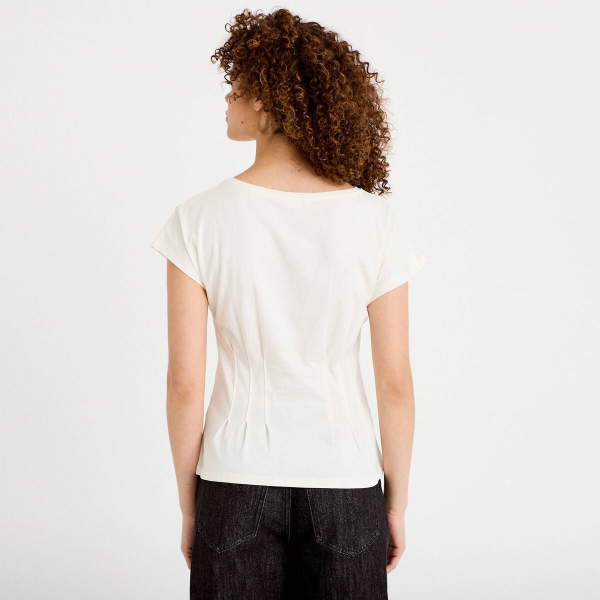 T-shirt cintré col rond manches courtes ecru femme