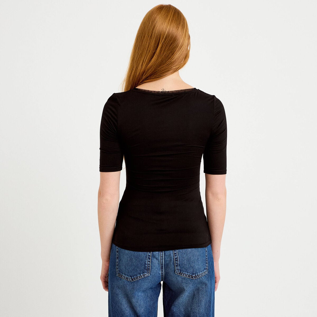 T-shirt ajusté manches courtes noir femme