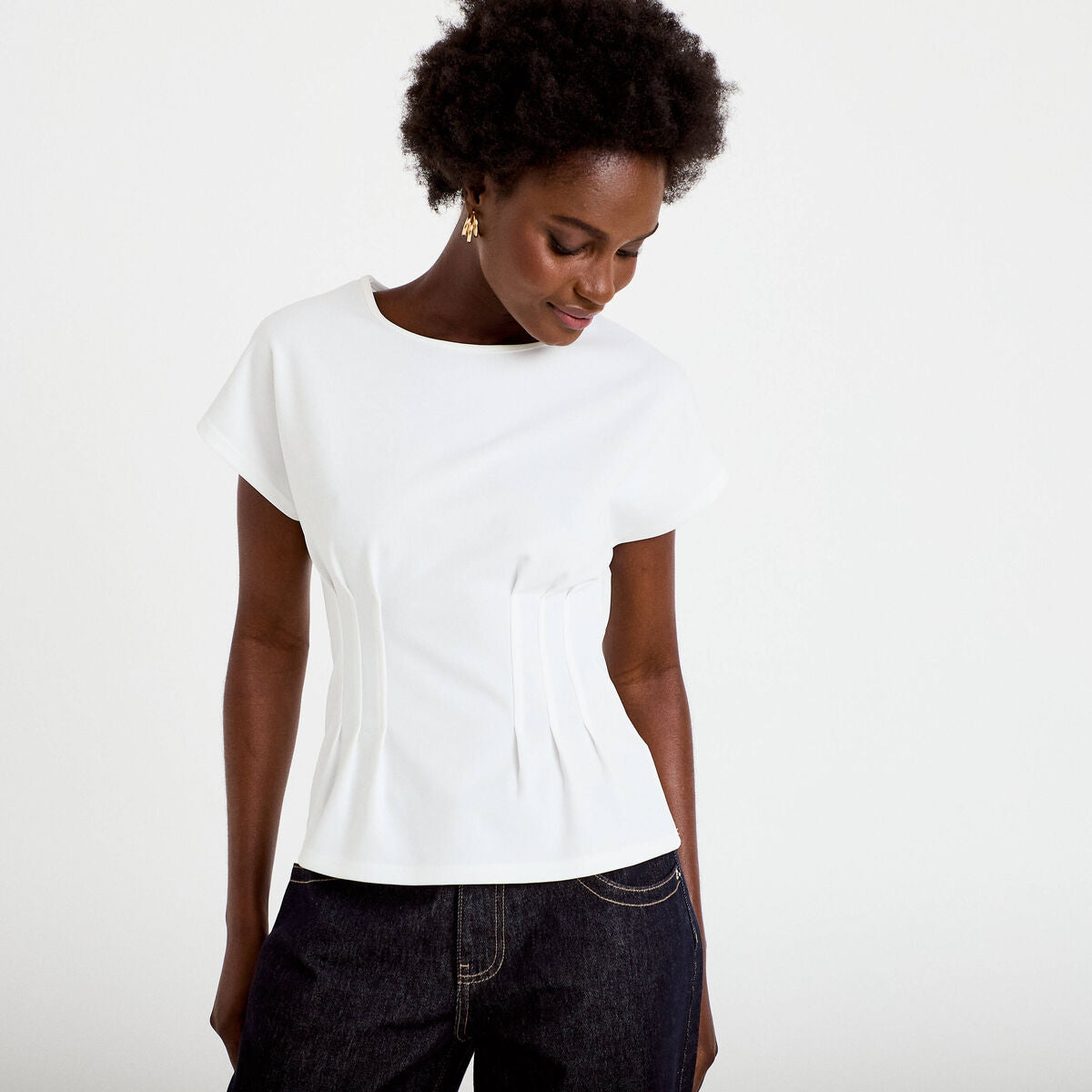 Top ajusté col rond manches courtes ecru femme