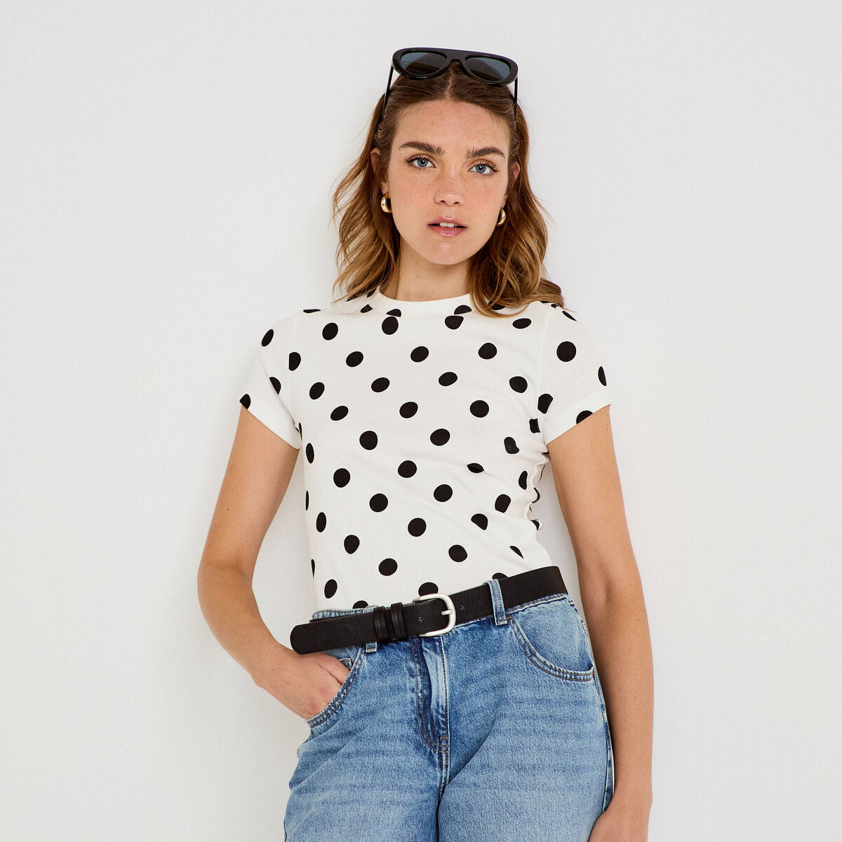 Top ajusté col rond manches courtes blanc femme