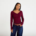 T-shirt côtelé ajusté manches longues bordeaux femme