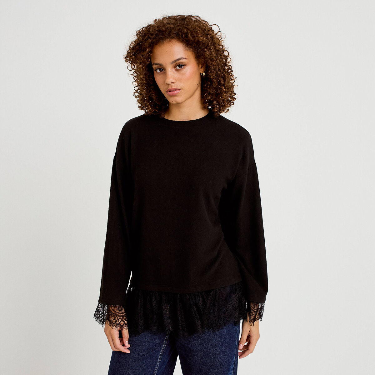T-shirt manches longues avec dentelle noir femme