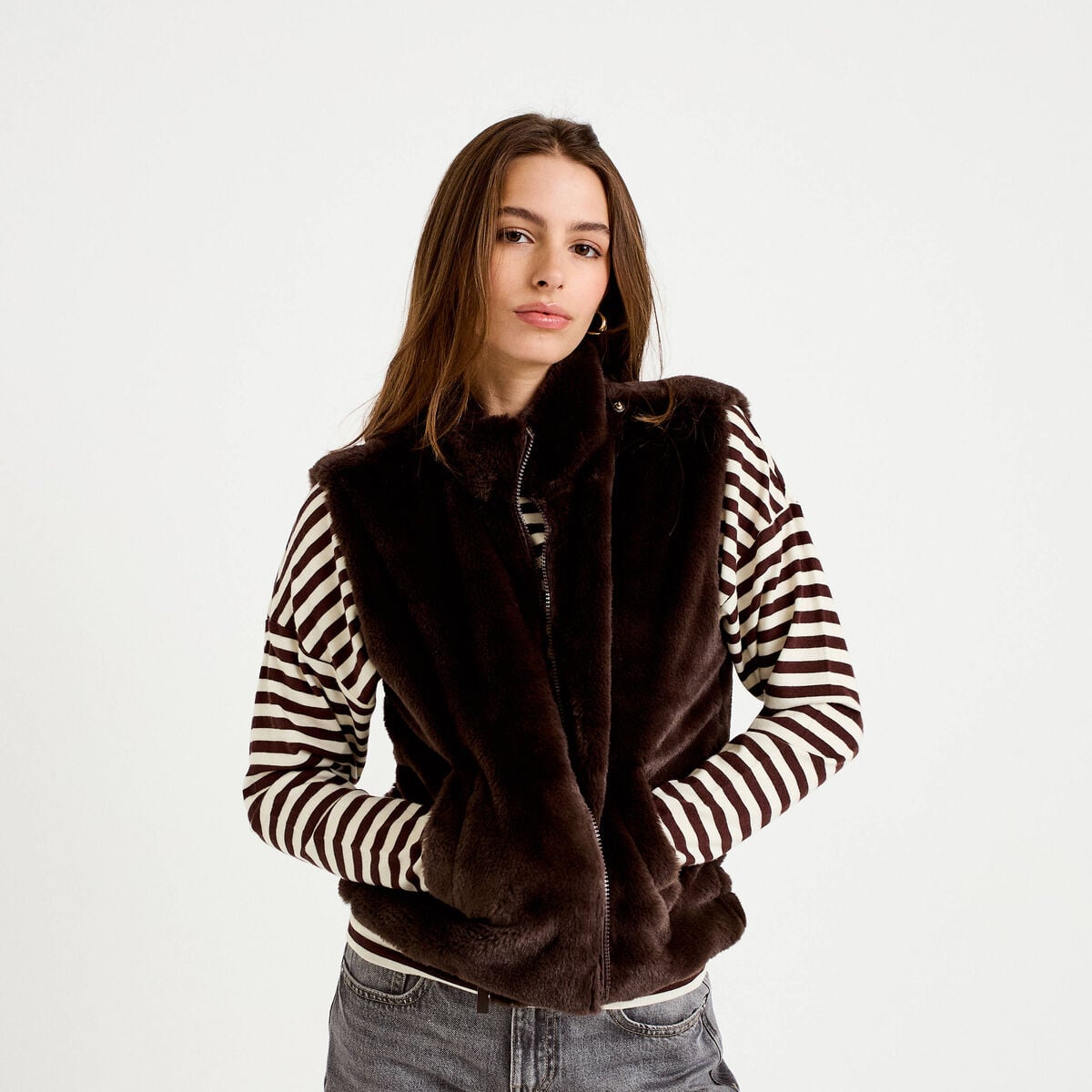 Veste réversible sans manches marron foncé femme
