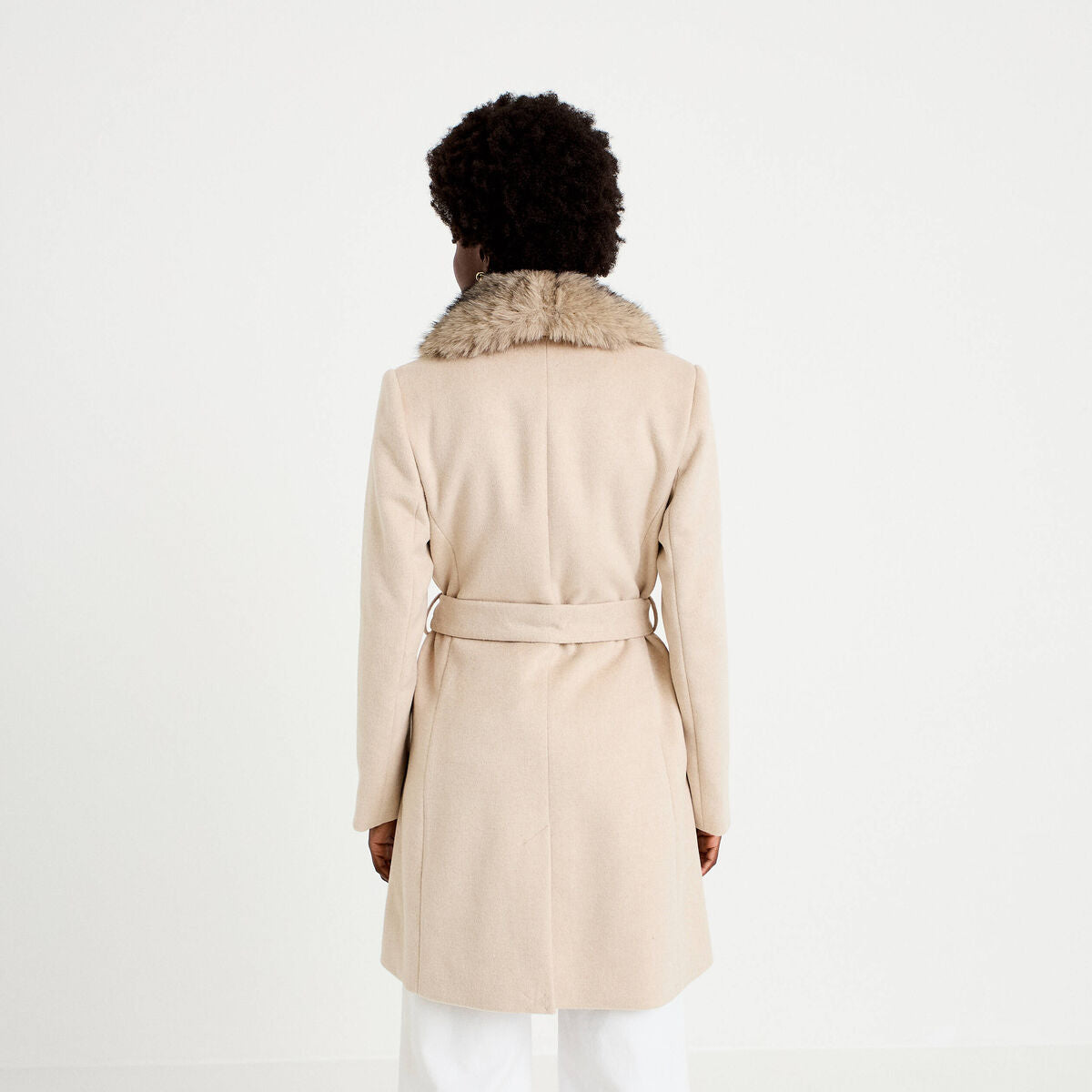 Manteau cintré col châle manches longues beige femme