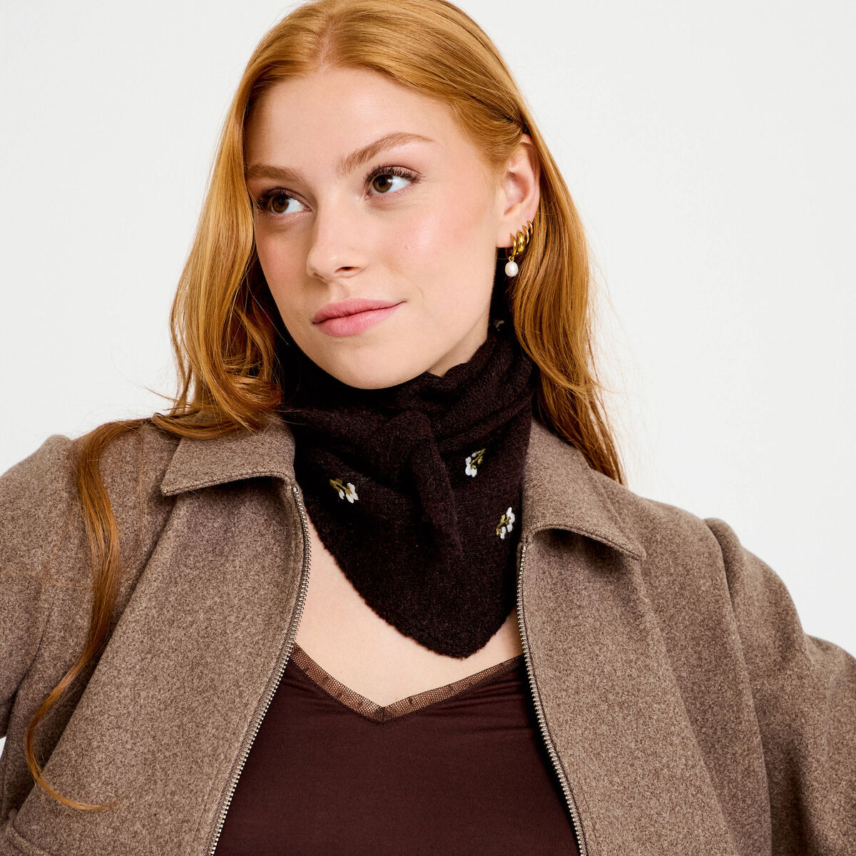 Foulard avec broderie marron foncé femme