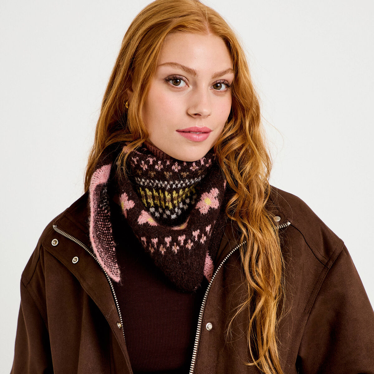 Foulard marron foncé femme