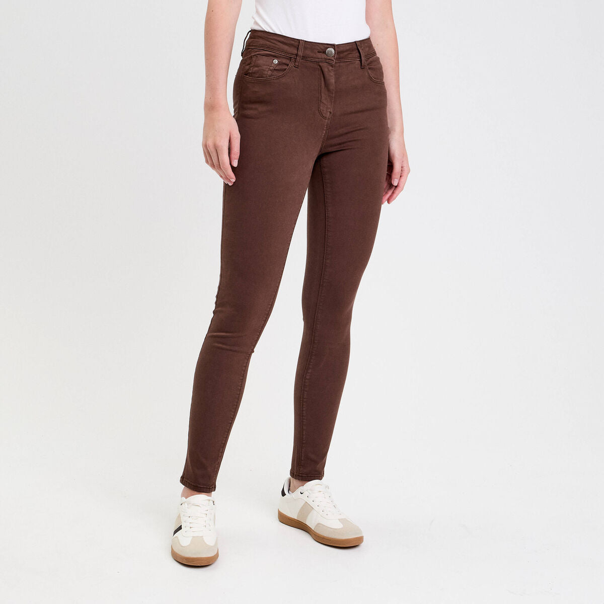 Jeans slim 5 poches marron foncé femme