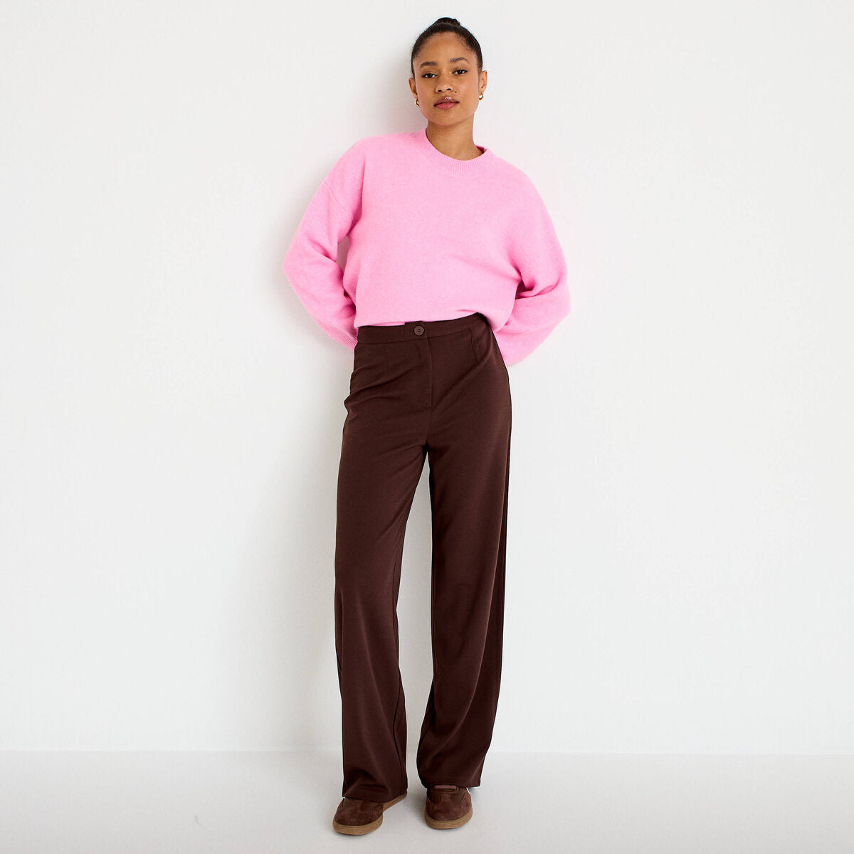 Pantalon large marron foncé femme